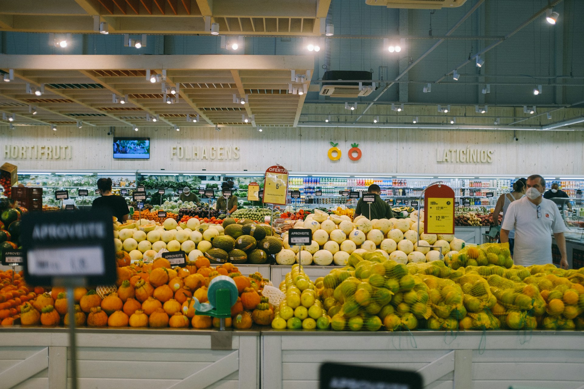 5 Technologies Improving Produce Shelf Life in Retail